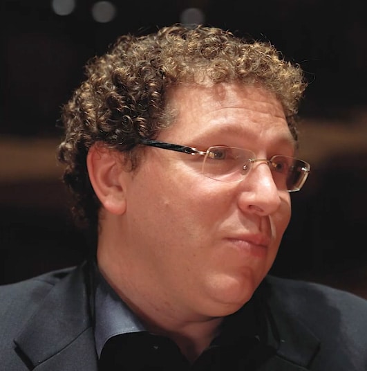 Alumni noah geller named concertmaster of the seattle symphony