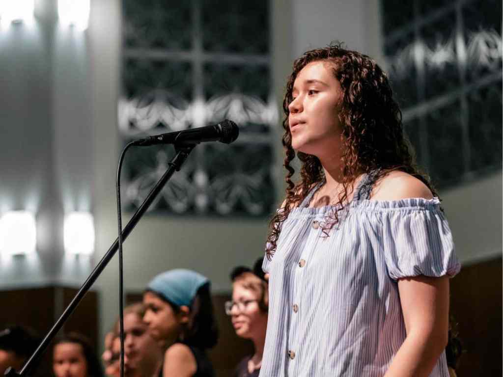 Voice and choir music classes at Merit